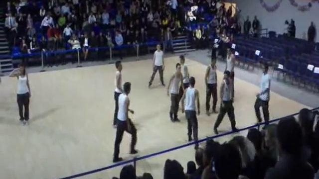 Teleki Blanka Gimnázium 13/A osztály tánca 2011. смотреть онлайн