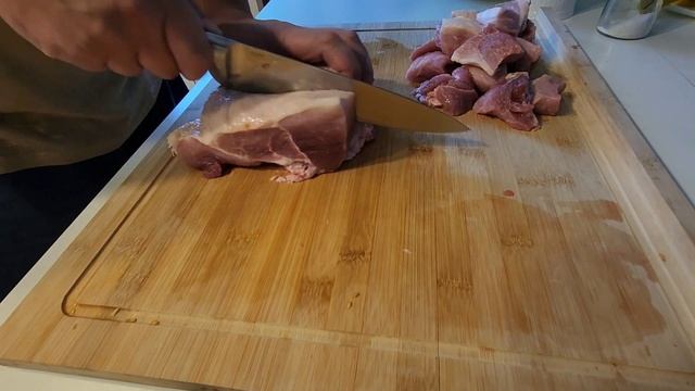 Шашлык из свиного окорока. Осенний марина: лимон, лук и помидор. Вкуснее чем в СССР. #еда #шашлык