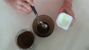 Маска от отечности лица из молотого кофе и йогурта для красоты и свежести кожи