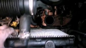 citroen.Ситроен ксара пикассо. Снимаем бампер. Замена радиатора кондиционера
