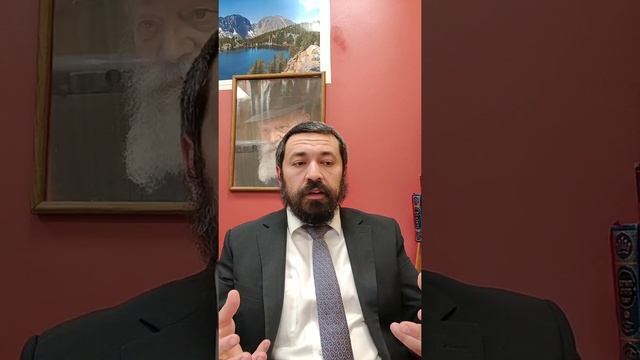 Законы субботы. Мелаха "Менапец - Вечесывание шерсти".  "Цовеа - Окрашивание".  "Тове - Прядения".