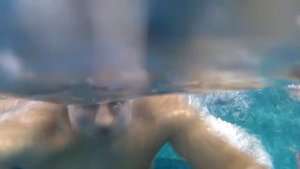 в бассейне aquasfera донецк ( sony xperia acro s )