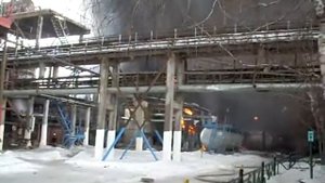 Пожар Омск 06.03.2014 ОАО "Омский каучук" 2 часть