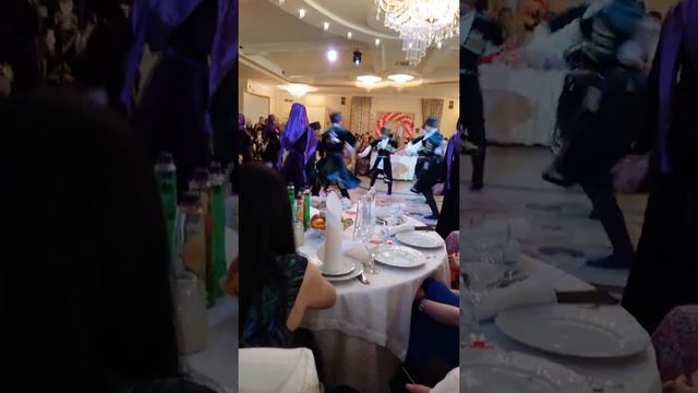 ПАЗДНИК КОМПАНИЯ ТИАНДЕ В МАХАЧКАЛЕ В БАНКЕТНОМ ЗАЛЕ ЖЕМЧУЖИНА!!!!(2) смотреть онлайн