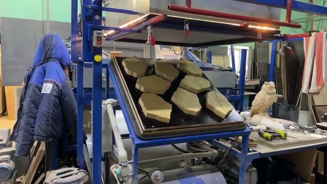 Производство форм для бетонопаркета «Каменный цветок Элит» по технологии вакуумной формовки пластик смотреть онлайн