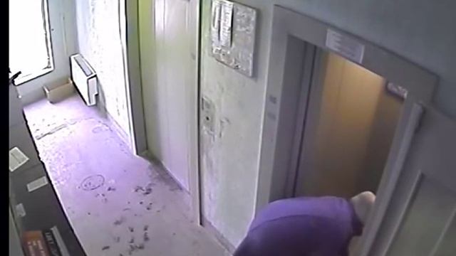 Быстрый способ убрать подъезд