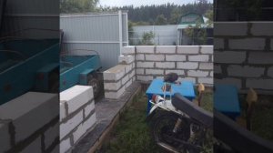 Бюджетная баня из пеноблоков своими руками. Строим на даче. Обзор бани 4×5.