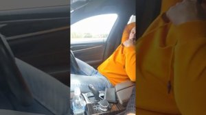 BMW g30 автопилот. Водитель на чиле, на расслабоне!