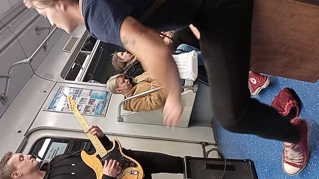 Уличные музыканты