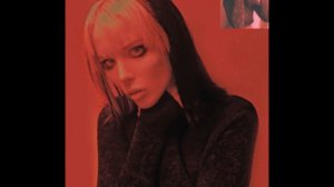 Alice Glass - Without Love lyrics