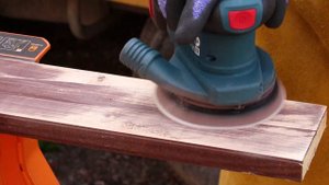 Bosch GEX 185-LI, 18V, a random orbital sander almost as good as a top one