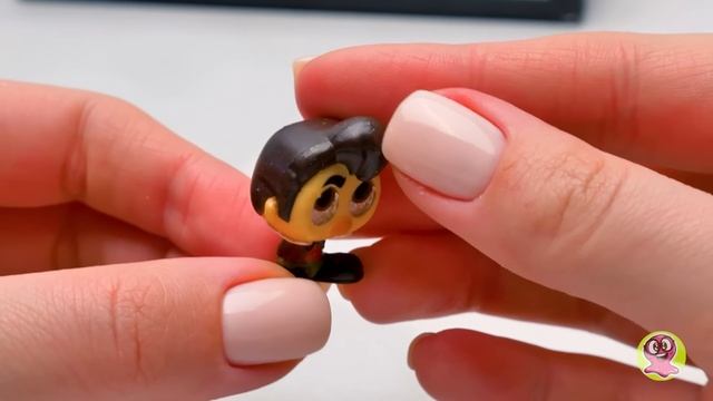 Распаковка любимых игрушек в случайном порядке смотреть онлайн