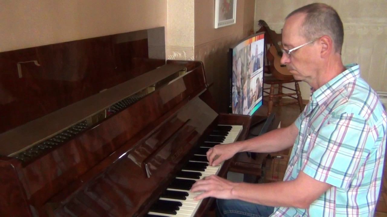 Попурри на Темы Военных Песен / Songs of War Potpourri смотреть онлайн