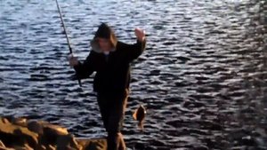 Рыбалка под мостом или камбала-ерш по Мурмански