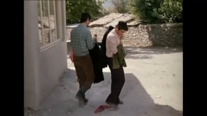 Siyvaruli yvelas unda - სიყვარული ყველას უნდა სრული ფილმი