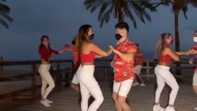 Oscar Gavilanez y su grupo pura bachata смотреть онлайн