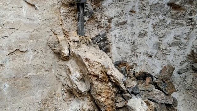 Как хитники добывают камни. Цитрин. Зима.