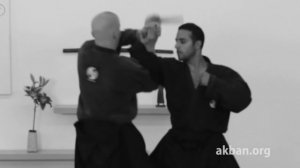 ‪Koryaku no kata henka, Overhead knife disarm, Ninjutsu - Muto dori for Akban wiki‬