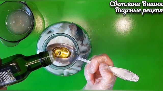 Маринованная скумбрия с хрустящим луком. Рецепт без уксуса.
