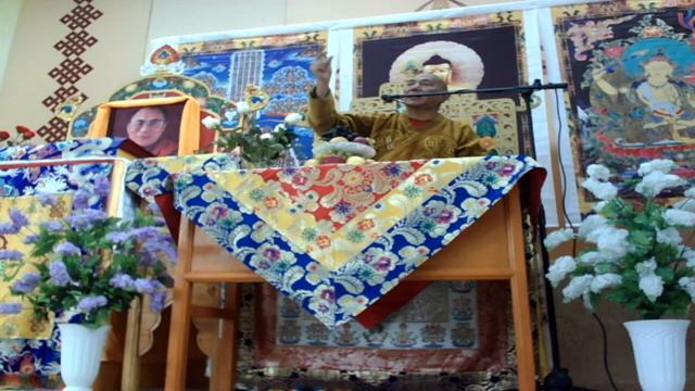 ESL_20222410 (1/4) Лекции по буддийской философии Досточтимого Геше Джампа Тинлея Элиста 24.10.202 смотреть онлайн