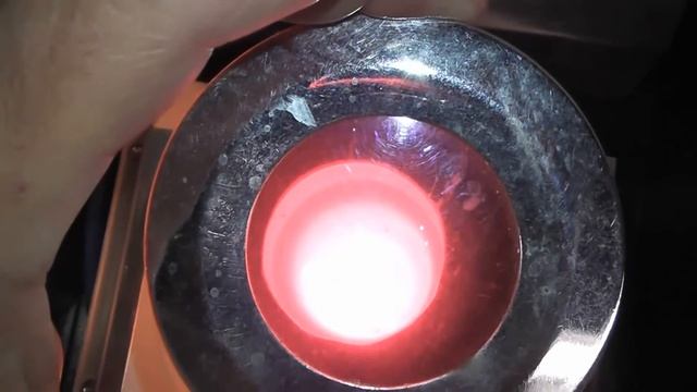 Induction Melting Platinum with RDO EasyMelt HT Furnace смотреть онлайн