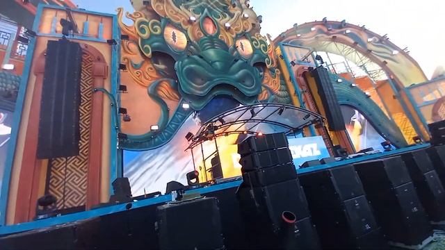 Da Tweekaz ft. 666 - Supa Dupa Fly | WiSH Outdoor 2022 смотреть онлайн