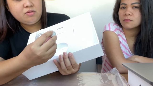 MACBOOK AIR M1 CHIP (Space Gray)in 2022 Unboxing | New Intro смотреть онлайн