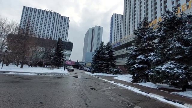 Прогулки по Москве. От Измайловского Кремля к метро. Гостиничный комплекс Измайлово. смотреть онлайн