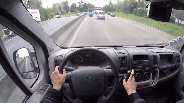 Peugeot Boxer 2 2 HDi 2010 POV Drive