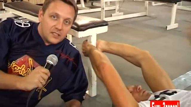 Качаем пресс. Будьте здоровы! Спортивные упражнения для дома и спортзала. смотреть онлайн