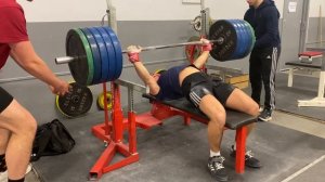 200kg raw benchpress @18y/o & 72kg bw