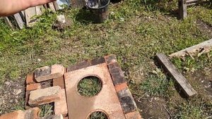 26 августа Начало, делаю печь из кирпича в теплице.
