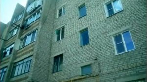 Скинули бутылку с водой с 5 этажа!! У меня новый лвл монтажа??