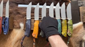 В наличии. Очень крутые ножи от мастерской братьев Сауровых.