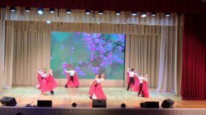 Урюпинск  образцовый ансамбль бального танца "Надежда"- "Просто вальс" (9-10 лет )