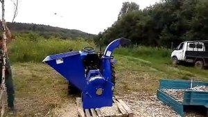 Китайская дробилка в работе