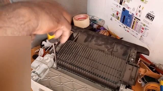 Brother DCP 1510 Laser MF printer disassembly procedure, Part-1 смотреть онлайн