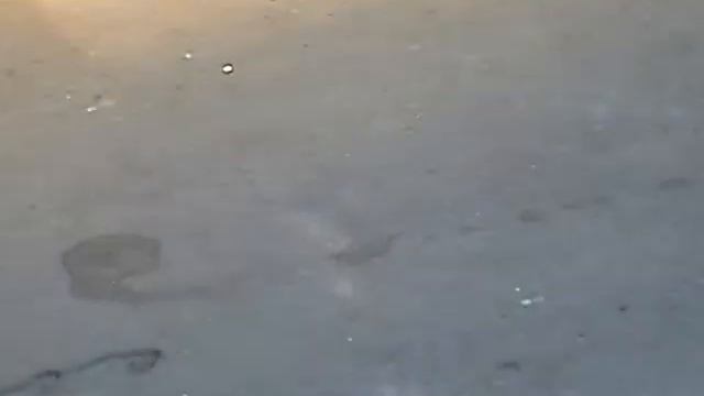 Река Ула, рука Улы, ветер играет с тенью в твоей голове смотреть онлайн