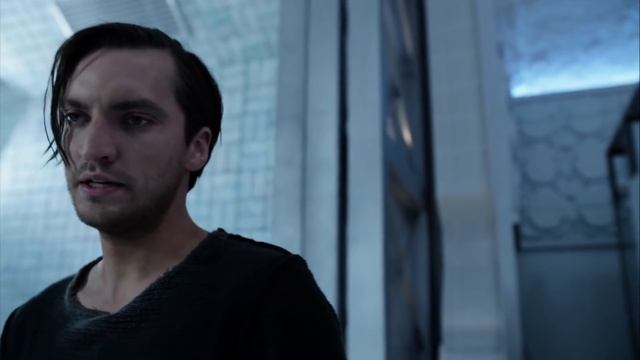 The 100 4x06 Raven hits Murphy смотреть онлайн