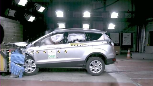 Ford Kuga Crash Test 2012 (*****) смотреть онлайн