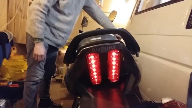 Стробоскоп стоп-сигнала смотреть онлайн