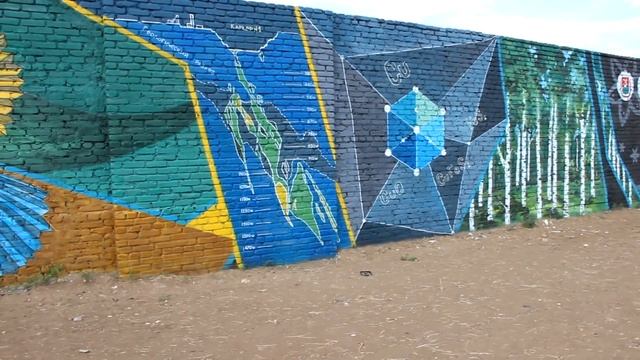 Уникальная картина на кирпичной стене. Рассказывают Антон и Мария смотреть онлайн