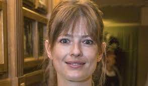 Кто такая Софья Эрнст, и почему ее все так не любят?