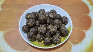 Домашние конфеты за 5 минут! Быстро, полезно и вкусно! Конфеты из фиников и грецких орехов! Конфеты