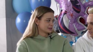 РАСПАКОВКА ПОДАРКОВ с Gender Party! ПОДАРИЛИ КУЧУ ДЕНЕГ...