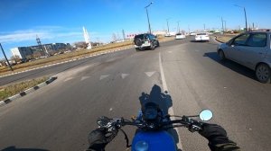 Осенний прохват по городу на ретро мотоцикле