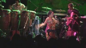 Lila Downs - La Cumbia del Mole - in Athens 2009