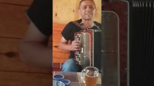 я на волю, как из клетки, сизым голубком