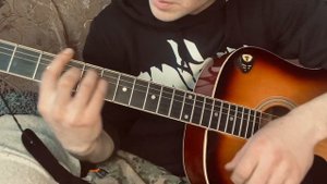 По ресторанам Руслан Набиев (на гитаре)