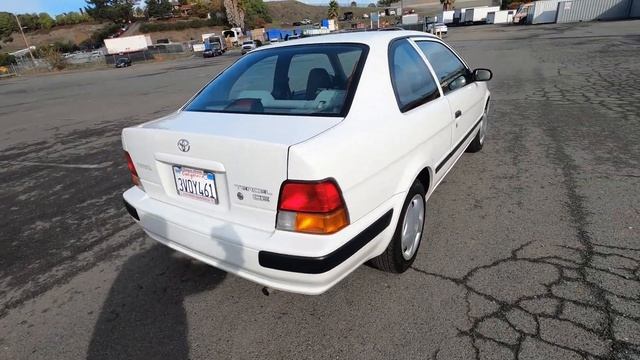 Last of the Tercels: 1997 Toyota Tercel CE Tour and Drive смотреть онлайн